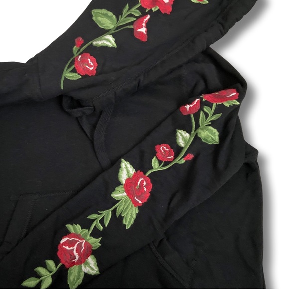 Hollister Hoodie - Picture 2 of 3